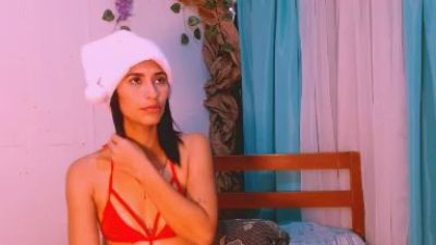 cruellasalud webcam cam4 model stream image