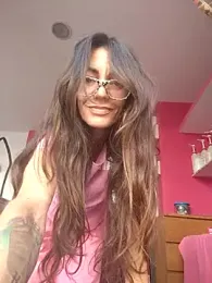 Eimikuro11 webcam model stream image