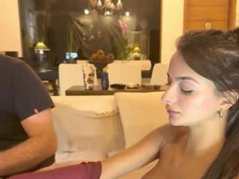 hlt440823 webcam model stream image