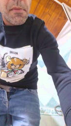 Arrettu87 webcam cam4 model stream image