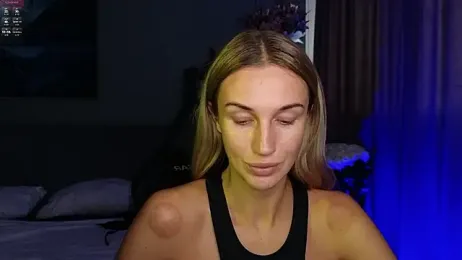 Megan_Kira webcam stripchat model stream image