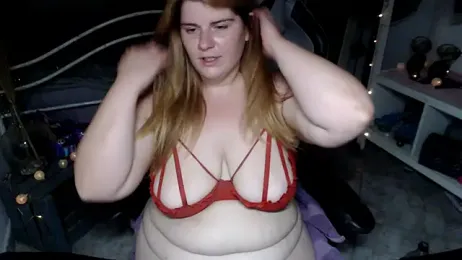 ZoeyLey webcam model stream image
