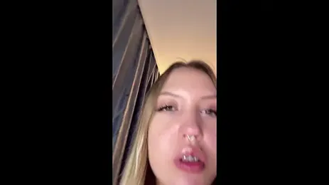 ChloeDivin webcam model stream image