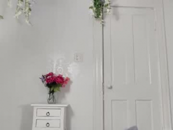 littlegreekflower webcam model stream image