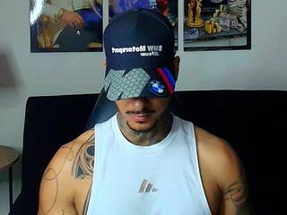 Jiro Kenji webcam model stream image