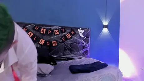 MikaelSlow webcam model stream image