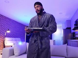 Blaze B webcam model stream image