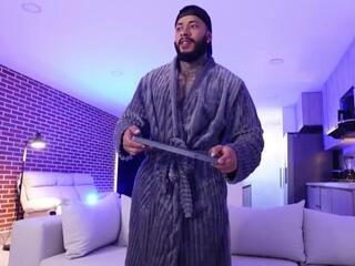 Blaze B webcam model stream image