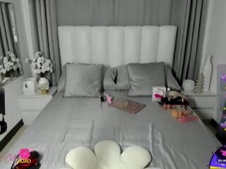 Tina Nash webcam model stream image