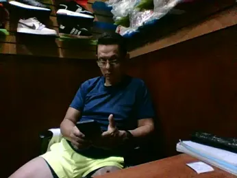 MarcusKelvin webcam model stream image