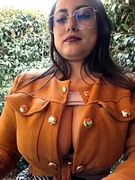 Oryk___ webcam model stream image