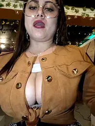 Oryk___ webcam model stream image