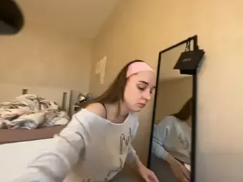 bimboiiii webcam model stream image