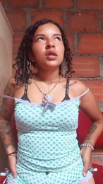 Laurasweet2001 webcam model stream image