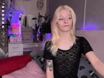 leanchika webcam model stream image