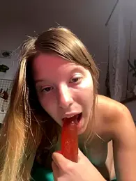 kimczii webcam model stream image