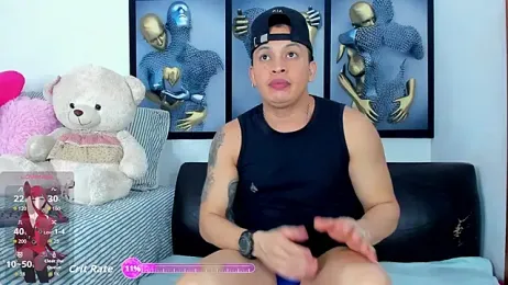 Angeline_focus webcam model stream image