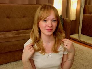 Frederica Koehring webcam model stream image