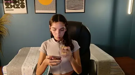 nikkydoll webcam model stream image