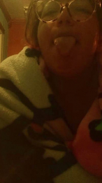 Sexxymama31 webcam model stream image