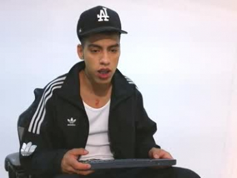 russell_adams_ webcam model stream image