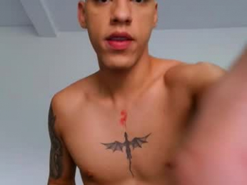 russell_adams_ webcam model stream image