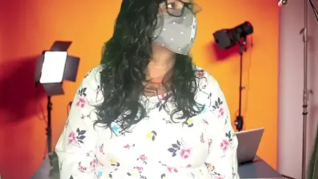 Hansika190 webcam model stream image