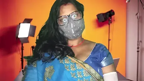 Hansika190 webcam model stream image