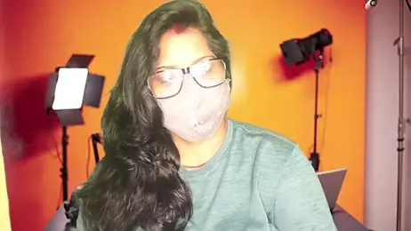 Hansika190 webcam model stream image