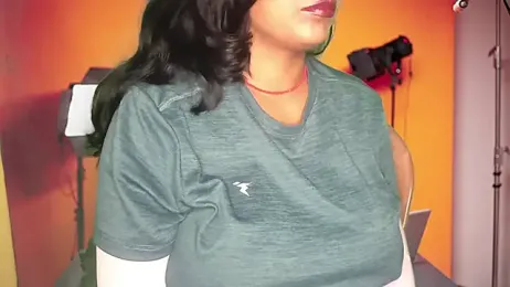 Hansika190 webcam model stream image