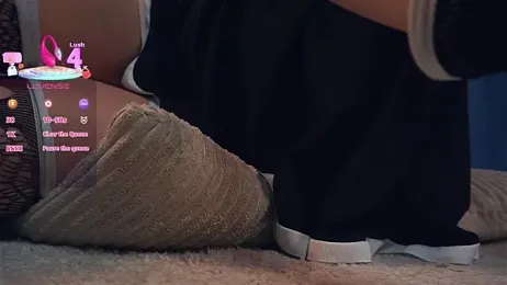 OnaZiroge webcam model stream image