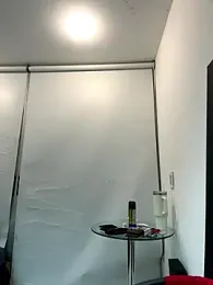 Max_Rain webcam stripchat model stream image