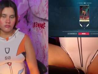 sarahillgames webcam model stream image