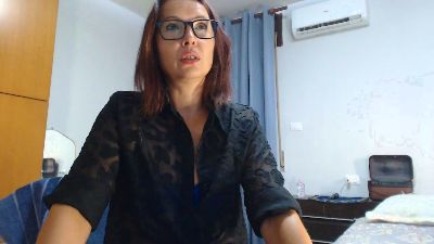 smeralda33_ webcam cam4 model stream image