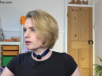 island_peach webcam model stream image