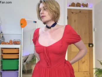 island_peach webcam model stream image