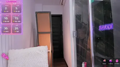 realhotfallingdevil webcam model stream image