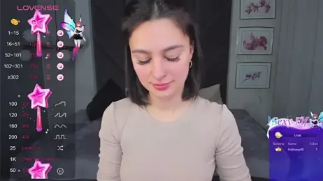 EllaFresh webcam model stream image