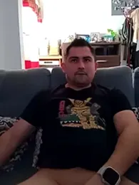 Bradd_32 webcam model stream image