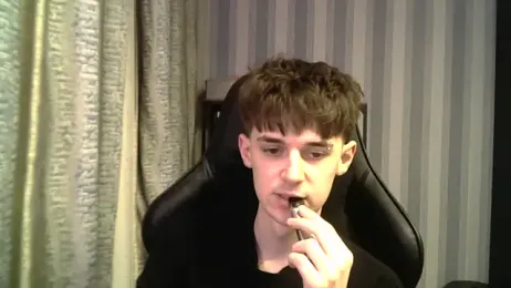 Hoot_Dude_ webcam model stream image