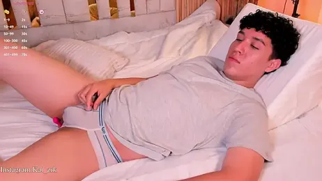 kai_zareck webcam stripchat model stream image