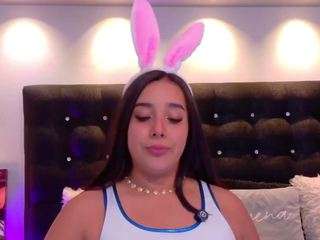 valen-scott webcam model stream image