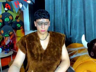 Tobias Vega webcam model stream image