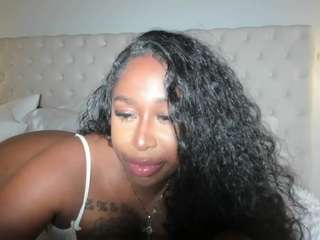 giannalove webcam model stream image