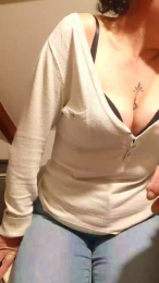 maxence83 webcam model stream image