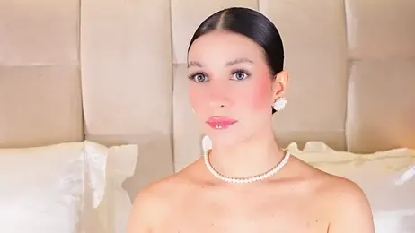 KiraKayleigh1 webcam model stream image