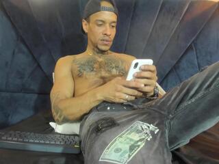 Salomon Kalou webcam model stream image