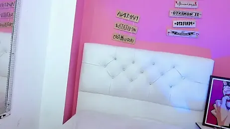 _isa_king_ webcam model stream image