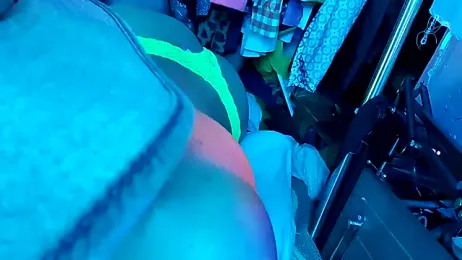 gurlnips webcam model stream image