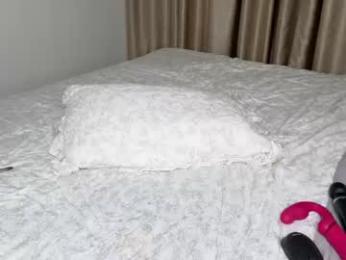 kiraempire webcam model stream image